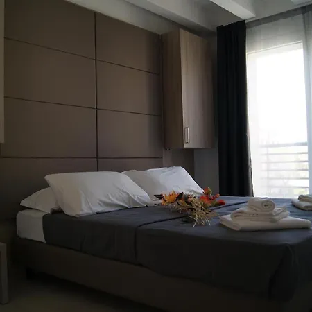 圣雷莫公寓酒店 3*